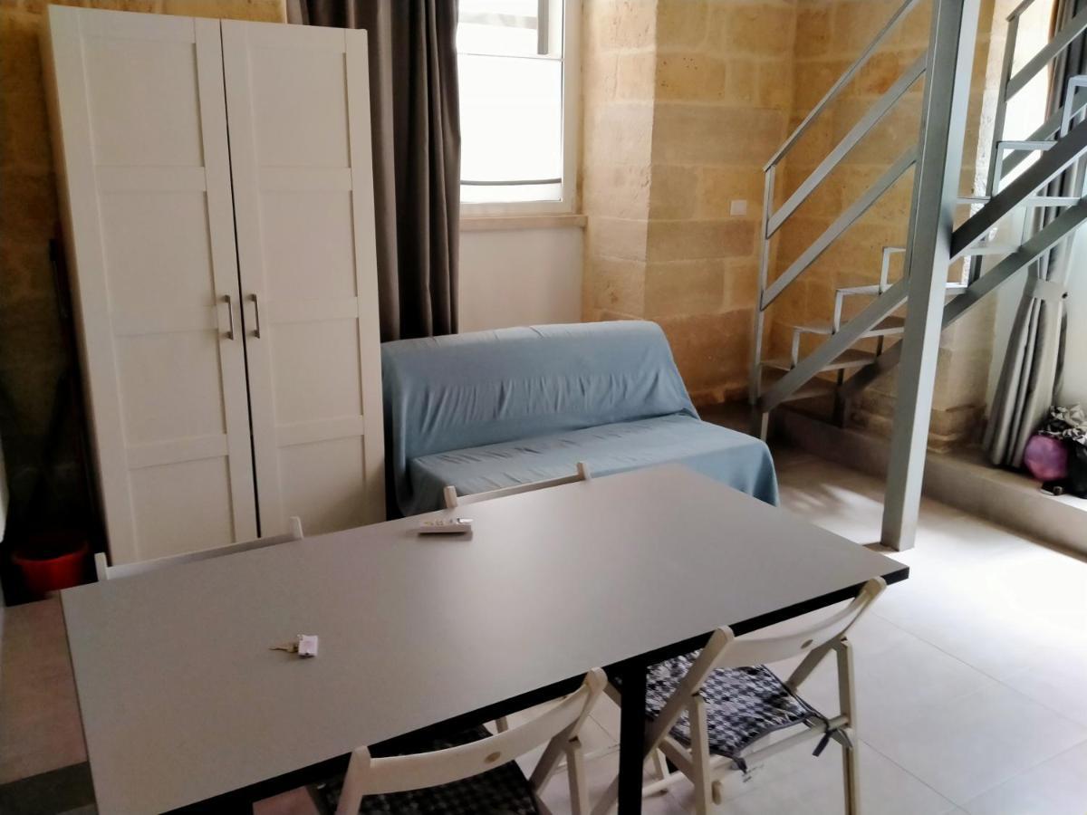Villa Monolocale prezioso Trani Esterno foto