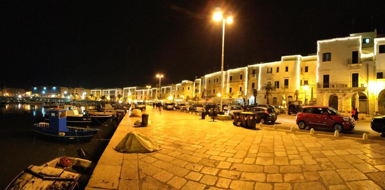 Villa Monolocale prezioso Trani Esterno foto